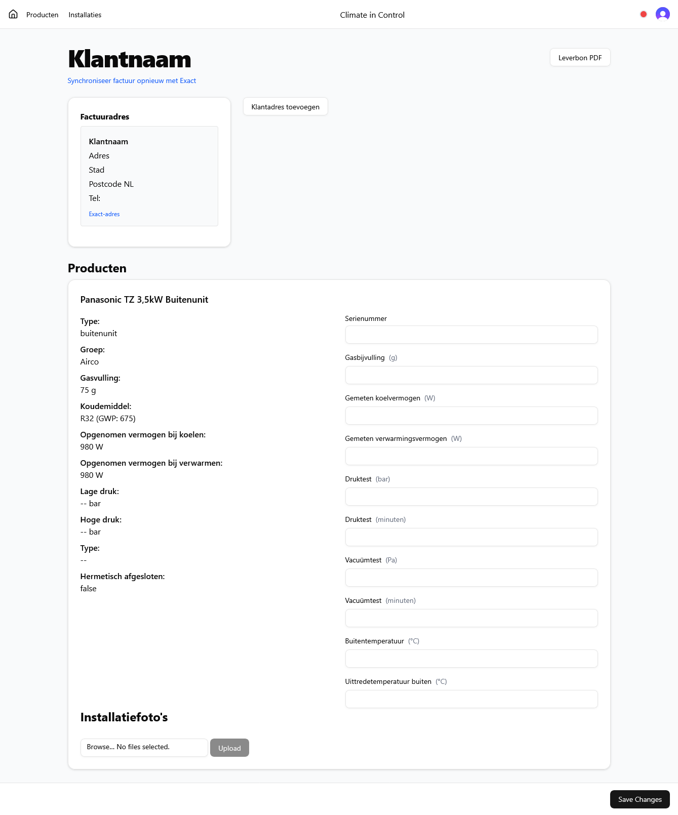 Installateur aan het werk